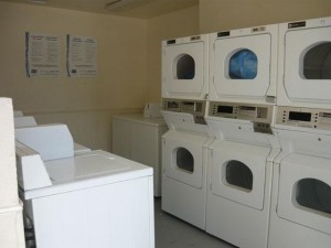 apts arizona: laundry